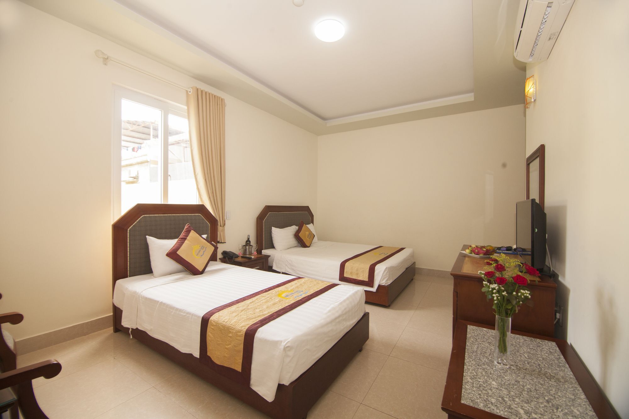 Hai Long Hotel Cat Ba Dong Khe Sau Exteriér fotografie